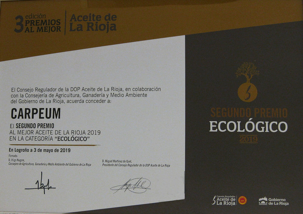 aceite Carpeum  galardonado con la MEDALLA DE PLATA ECOTRAMA